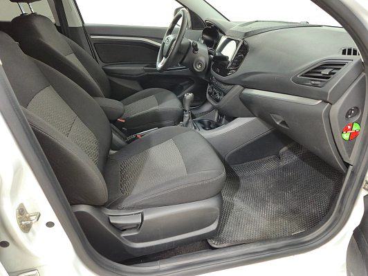 Lada (ВАЗ) Vesta Comfort, 2021 года, пробег 93873 км