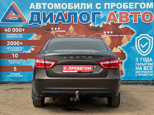 Lada (ВАЗ) Vesta Luxe, 2017 года, пробег 133000 км