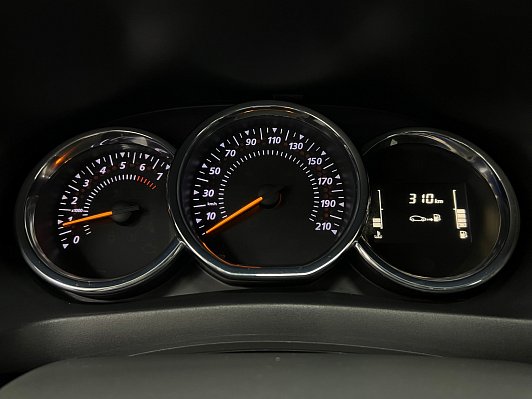 Renault Logan Stepway Life, 2019 года, пробег 93000 км