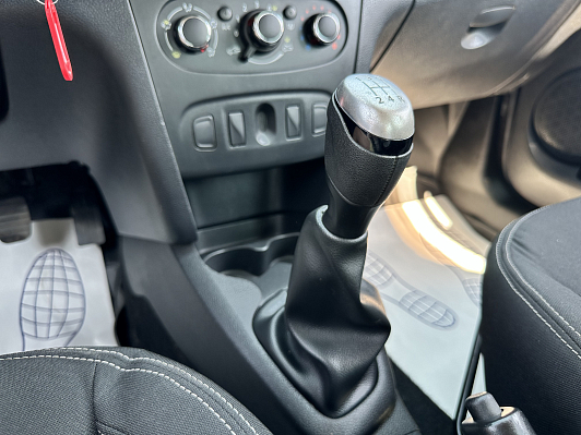Renault Sandero, 2021 года, пробег 126000 км