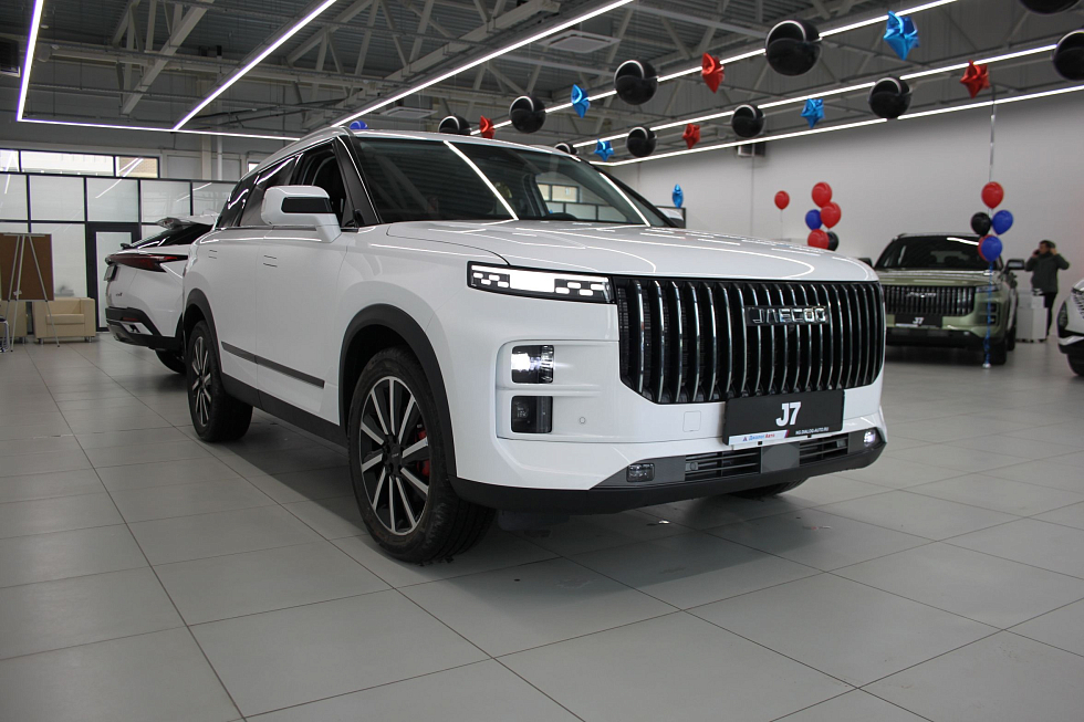 Jaecoo J7 Комфорт, белый