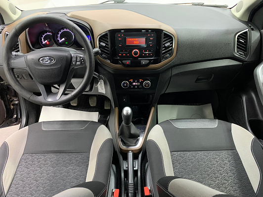 Lada (ВАЗ) XRAY Luxe, 2017 года, пробег 84379 км