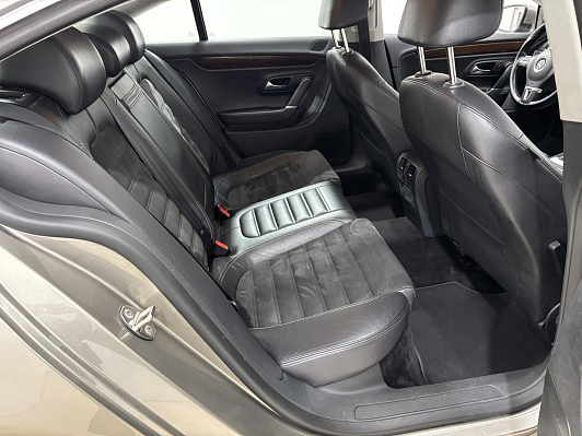 Volkswagen Passat CC, 2011 года, пробег 170207 км