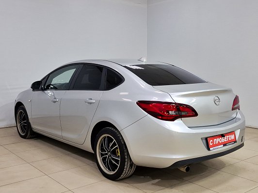 Opel Astra Cosmo, 2013 года, пробег 202375 км