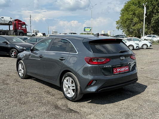 Kia Ceed Luxe, 2018 года, пробег 131153 км