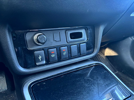 Mitsubishi Outlander Intense+, 2018 года, пробег 112040 км