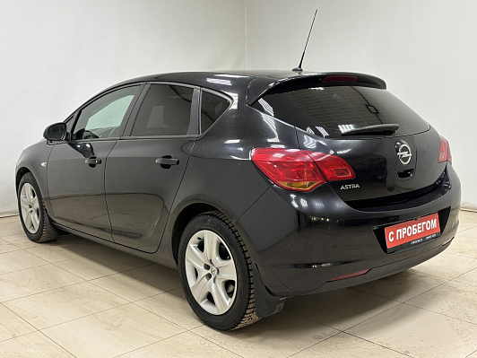 Opel Astra Cosmo, 2010 года, пробег 221545 км