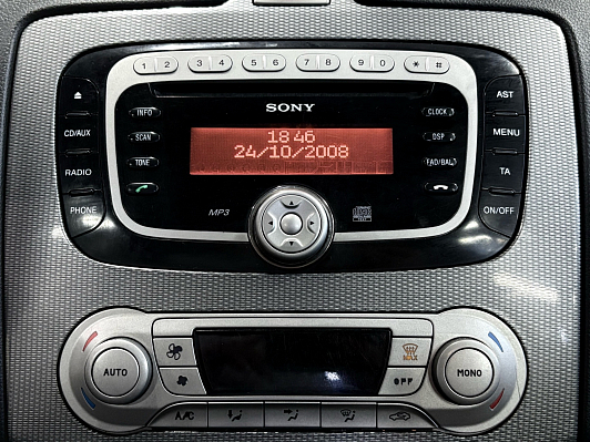 Ford Focus Titanium, 2008 года, пробег 295000 км