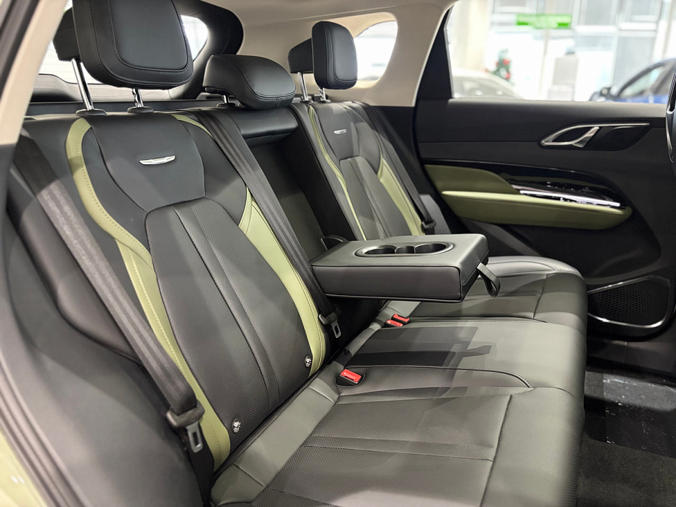 Hongqi HS3 Comfort, зеленый