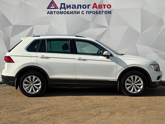 Volkswagen Tiguan CONNECT, 2017 года, пробег 268250 км