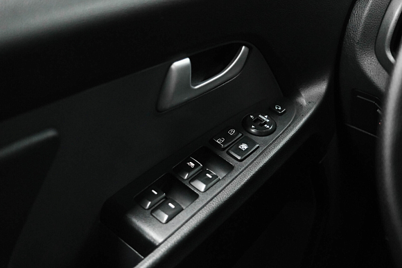 Kia Sportage Premium, 2012 года, пробег 290452 км