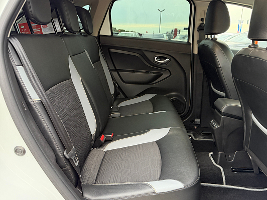 Lada (ВАЗ) XRAY Luxe Prestige, 2019 года, пробег 148000 км