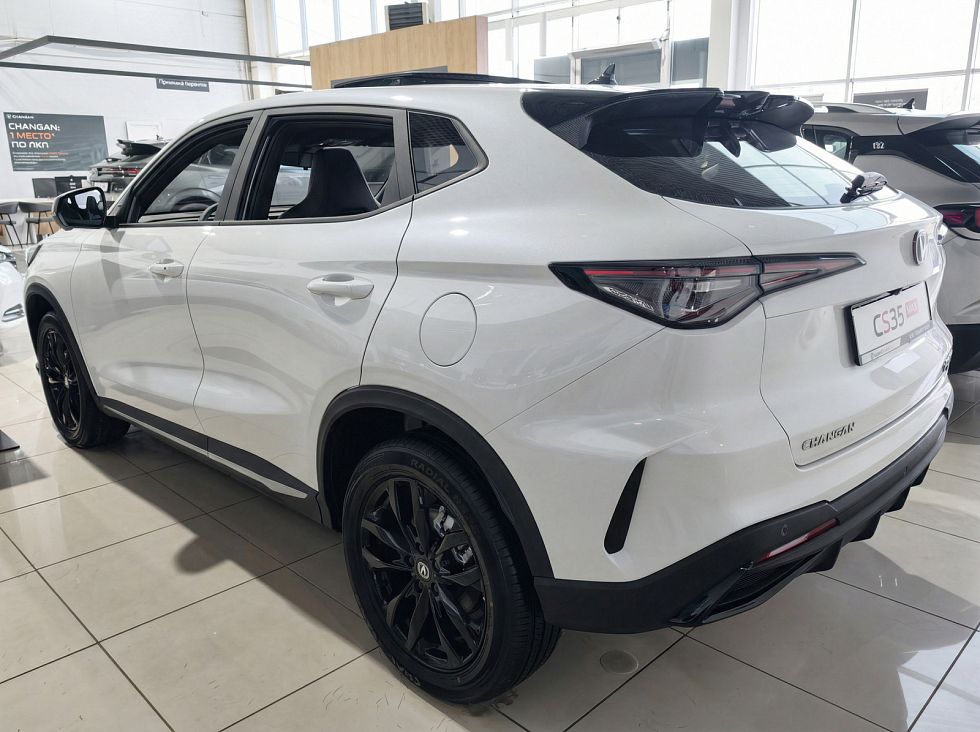 Changan CS35 Max Tech, белый