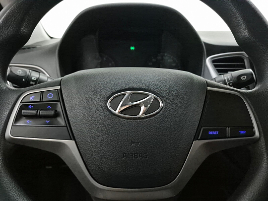 Hyundai Solaris Active, 2017 года, пробег 106426 км