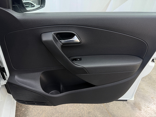 Volkswagen Polo Highline, 2017 года, пробег 107250 км