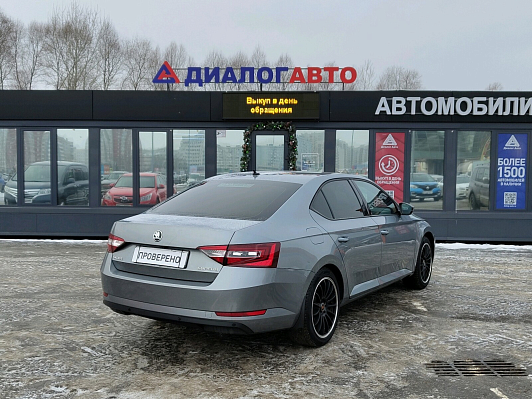 Skoda Superb Active, 2018 года, пробег 259000 км