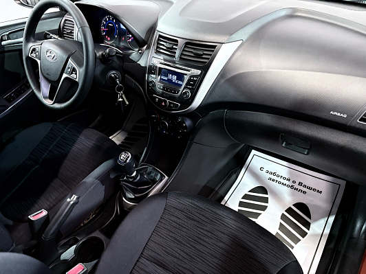 Hyundai Solaris Super Series-IV, 2015 года, пробег 119000 км