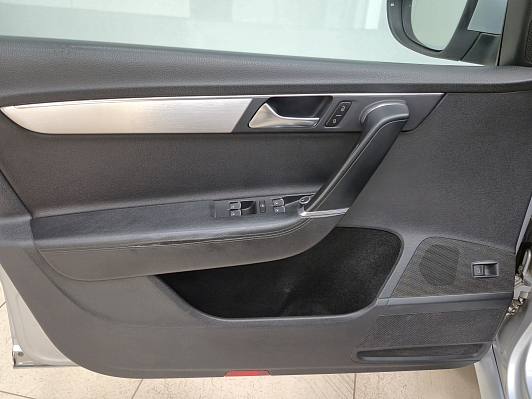 Volkswagen Passat Highline, 2011 года, пробег 225874 км