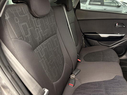 Kia Rio, 2013 года, пробег 197592 км