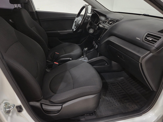 Kia Rio Comfort Аудио, 2015 года, пробег 155995 км