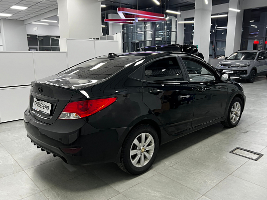 Hyundai Solaris Family, 2012 года, пробег 237415 км