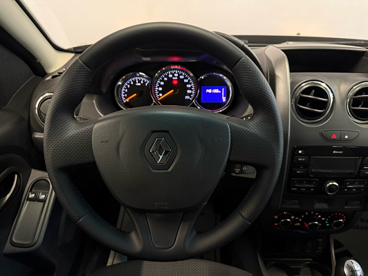 Renault Duster, 2017 года, пробег 146000 км