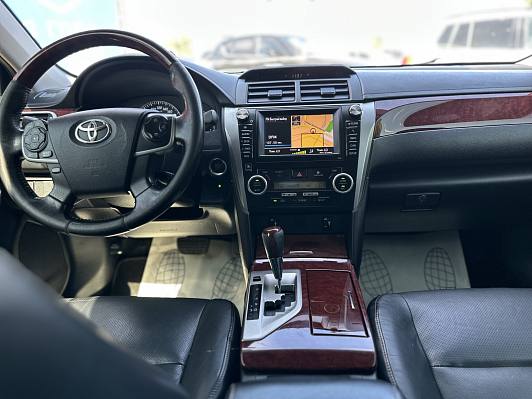 Toyota Camry, 2012 года, пробег 235000 км