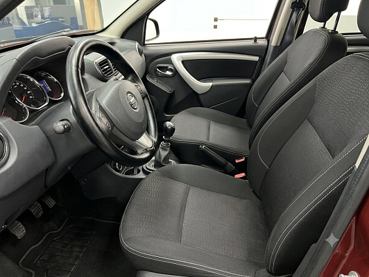 Nissan Terrano Elegance, 2019 года, пробег 105000 км