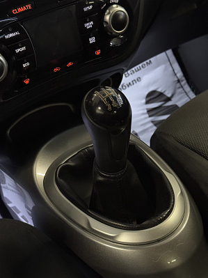 Nissan Juke SE+ Sport, 2011 года, пробег 147800 км