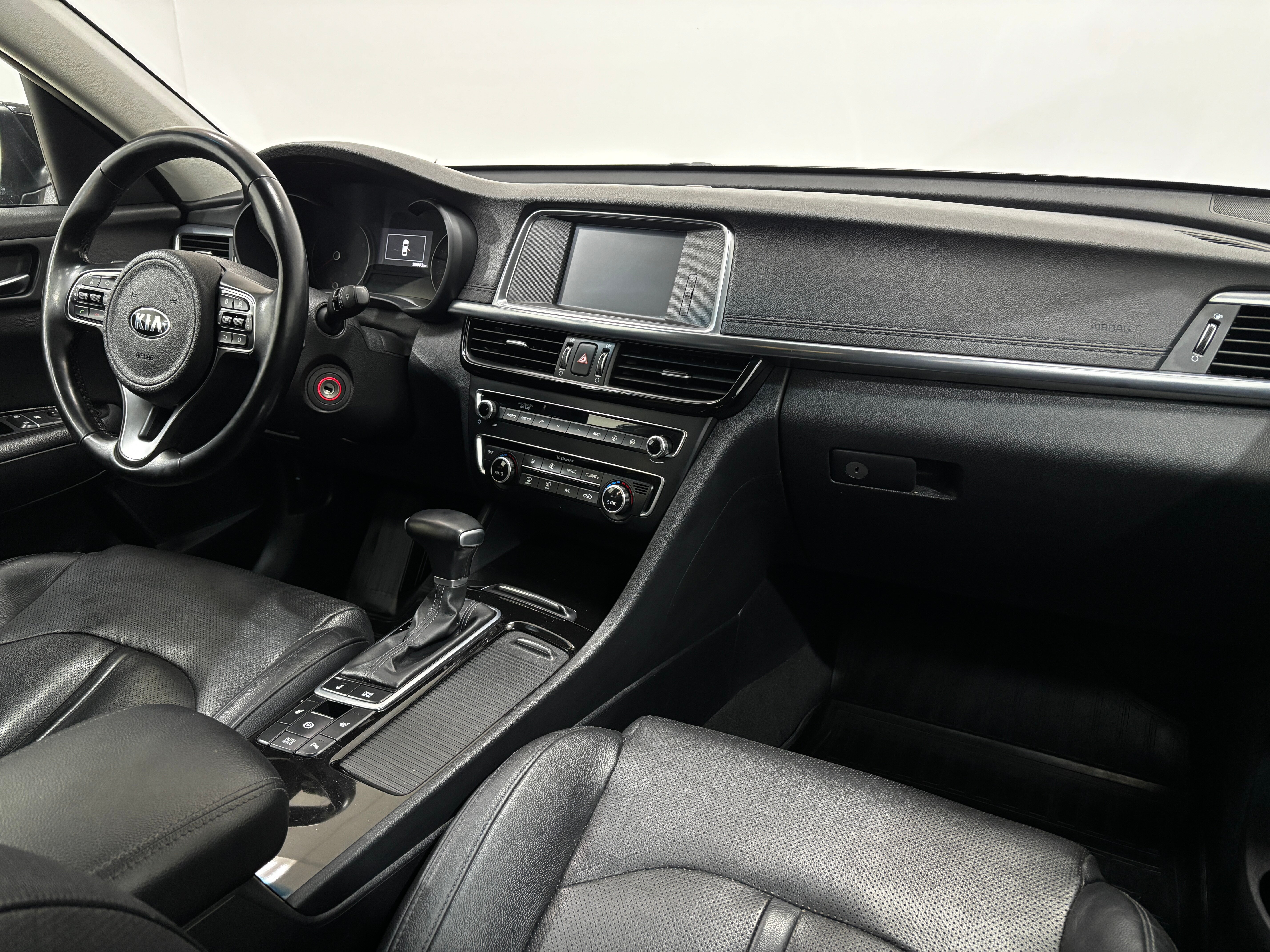 Kia Optima Prestige, 2017 года, пробег 95548 км