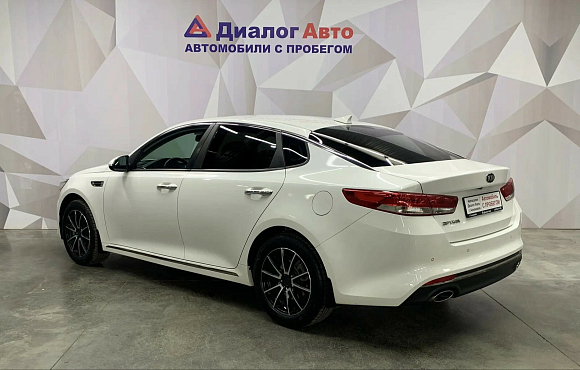 Kia Optima, 2017 года, пробег 101784 км