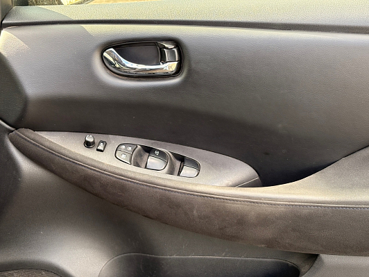 Nissan Leaf, 2014 года, пробег 173827 км