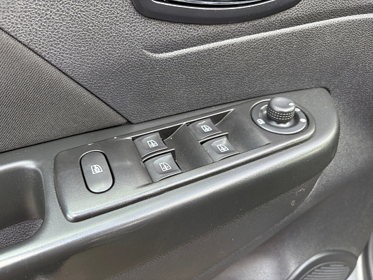 Renault Kaptur Drive, 2016 года, пробег 196872 км