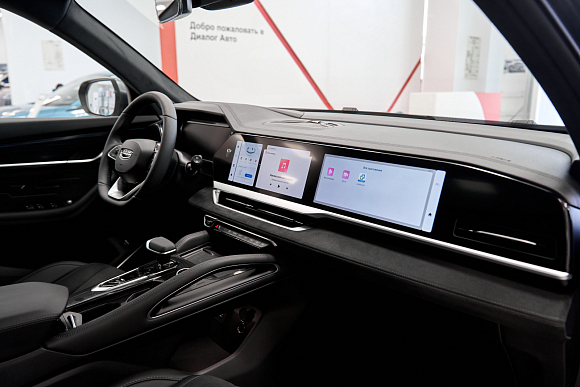Geely Monjaro Exclusive, серый