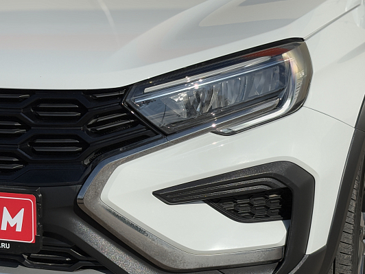 Lada (ВАЗ) Vesta, 2023 года, пробег 17000 км