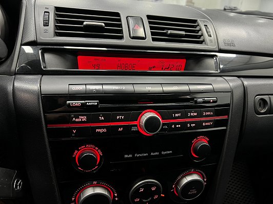 Mazda 3 Touring, 2008 года, пробег 136000 км