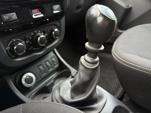 Renault Duster Privilege, 2017 года, пробег 175242 км