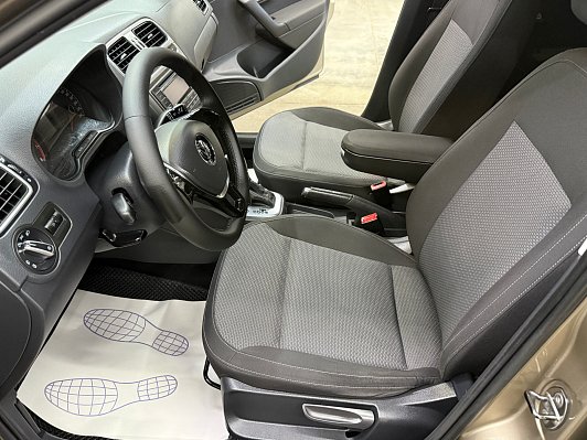 Volkswagen Polo Highline, 2017 года, пробег 144491 км