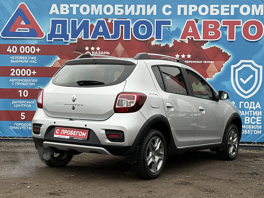 Renault Sandero Stepway Drive, 2020 года, пробег 96000 км