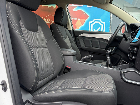 Geely Emgrand X7, 2019 года, пробег 107424 км