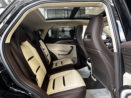 FAW Bestune T77 Luxury (DCT), черный