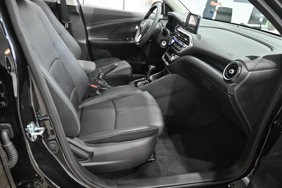 Changan Alsvin DLX, черный