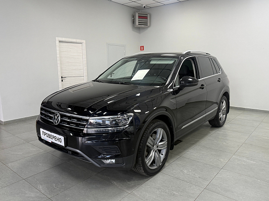 Volkswagen Tiguan Highline, 2017 года, пробег 57000 км
