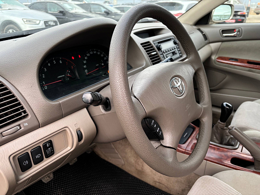 Toyota Camry, 2002 года, пробег 276754 км