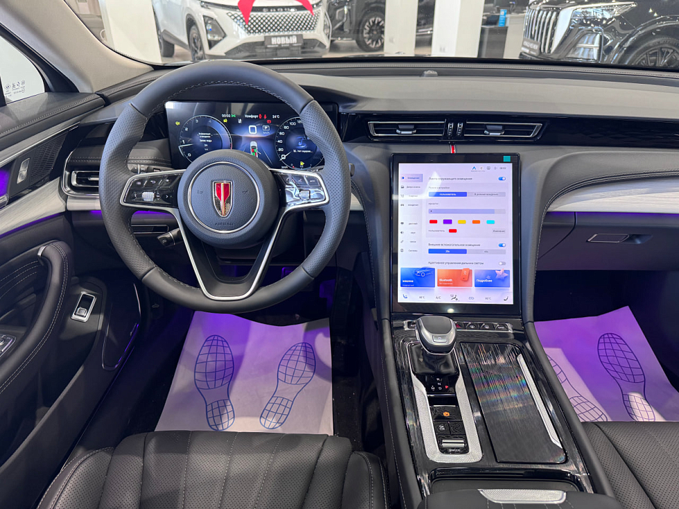 Hongqi H5 Делюкс Плюс (Deluxe+), черный