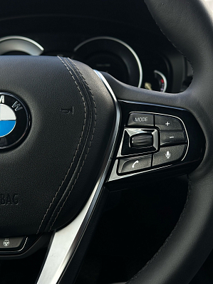 BMW 5 серии 530i xDrive Luxury, 2017 года, пробег 235000 км