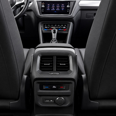 Volkswagen Tiguan Respect Plus, 2021 года, пробег 77800 км