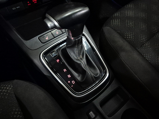 Kia Rio Prestige, 2019 года, пробег 100600 км
