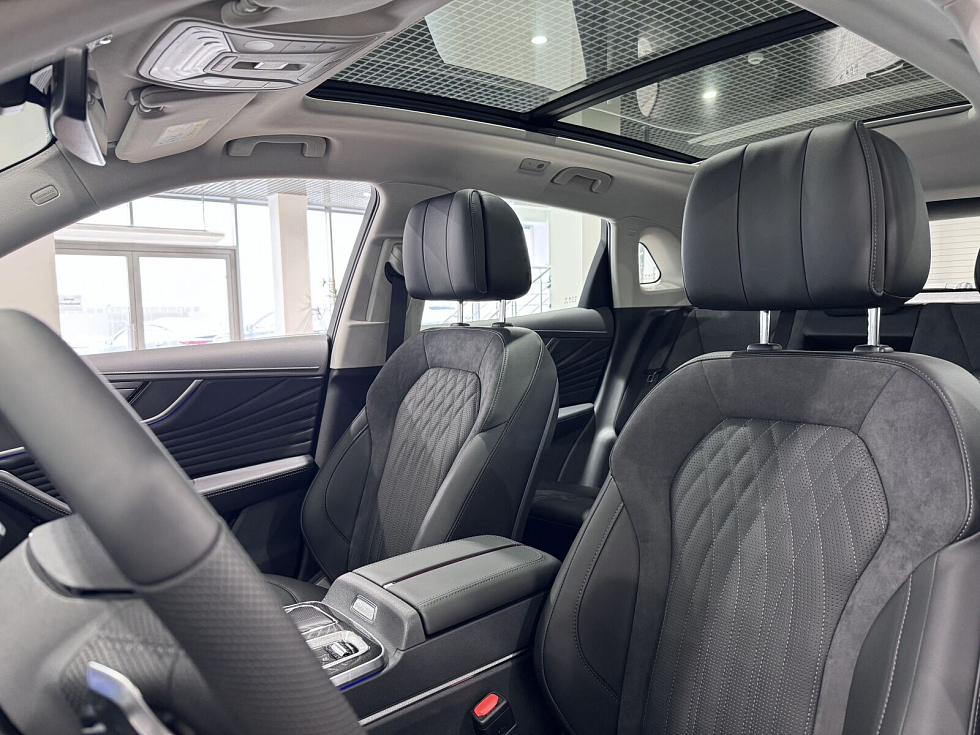 Hongqi HS5 Deluxe, черный