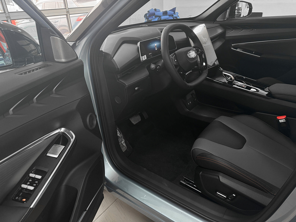 Geely Cityray Флагман, голубой